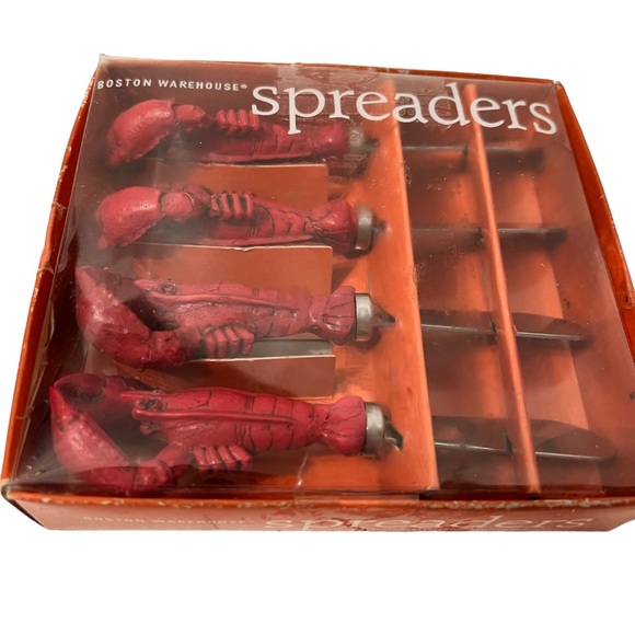 Boston Warehouse Red Lobster Boxed Set of 4 Spreaders - Picture 1 of 3